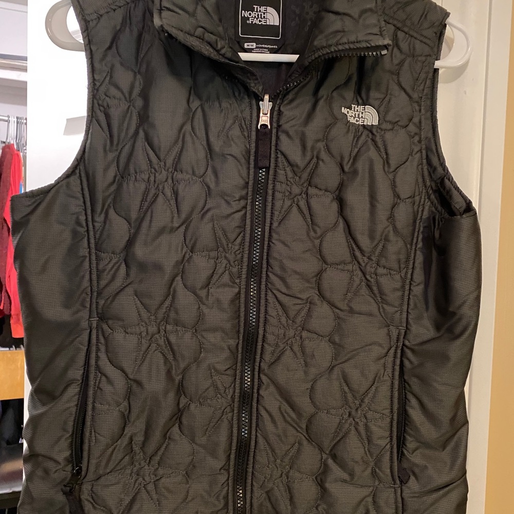 Black North Face vest